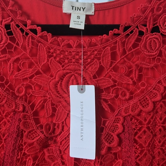 Beautiful, bright top by Tiny at Anthropologie! NWT - Picture 3 of 4